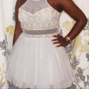 Cream white party dress with golden accent!